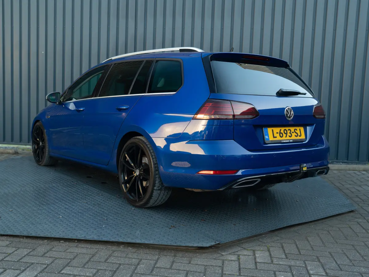 1.5 TSI Highline Business R | Panodak | Groot Navi | Trekhaak afnb. | Keyless | Prijs Rijklaar!!