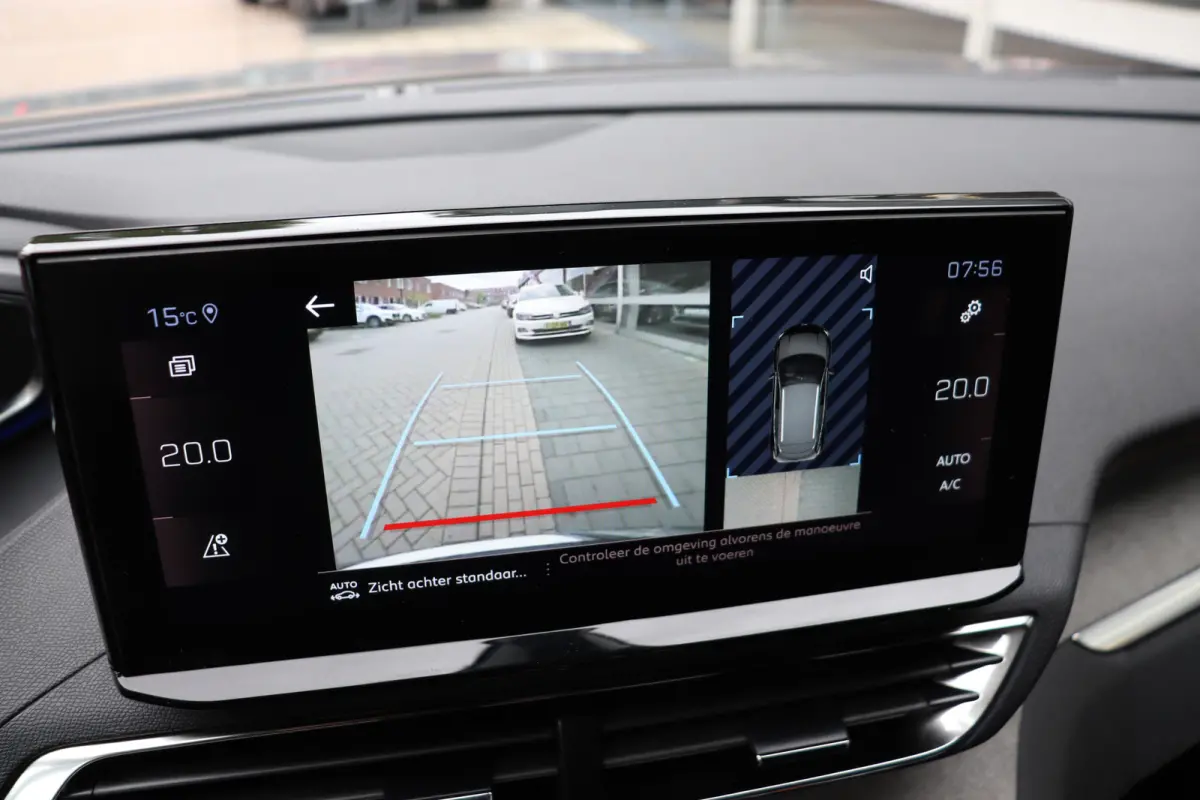 1.2 PureTech GT Automaat. Navigatie, afneembare trekhaak.