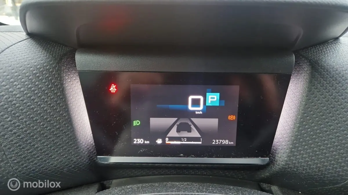 1.2 aut Feel Edition / camera stoelvrw 23.000 km