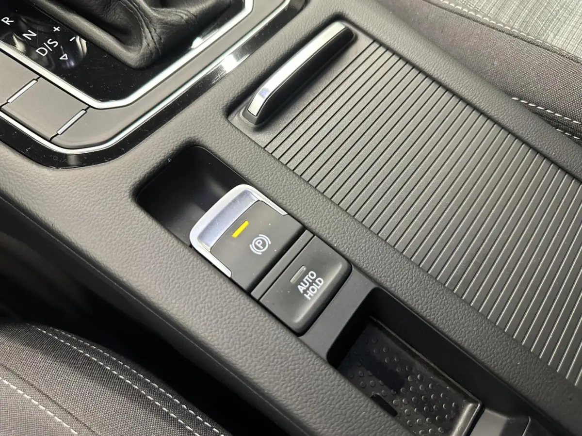 1.5 TSI Comfort Business PANO TREKHAAK.