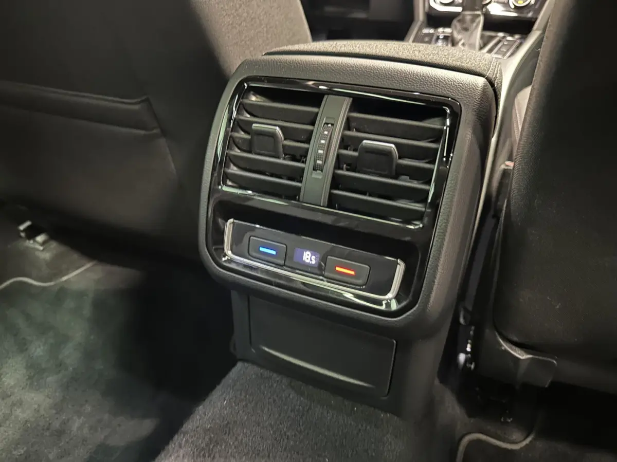 1.5 TSI Comfort Business PANO TREKHAAK.