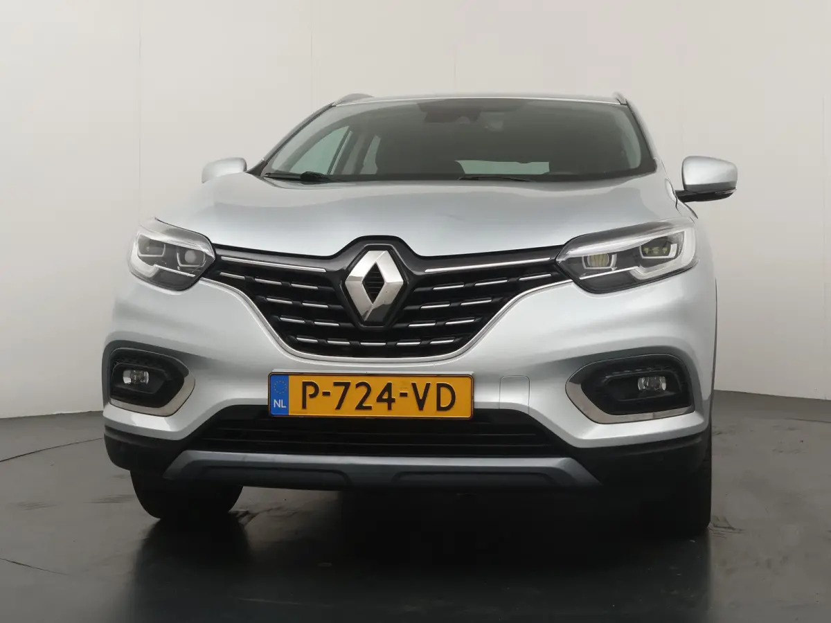 TCe 140 EDC GPF Techno | AUTOMAAT | Trekhaak | Parkeercamera | Navigatie |