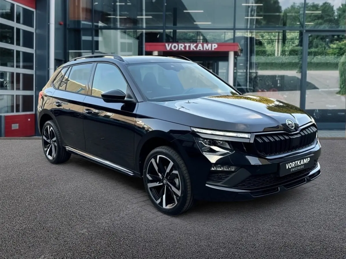 1.0 TSI DSG MONTE CARLO GLAS-DAK/CAMERA/CARPLAY/CRUISE