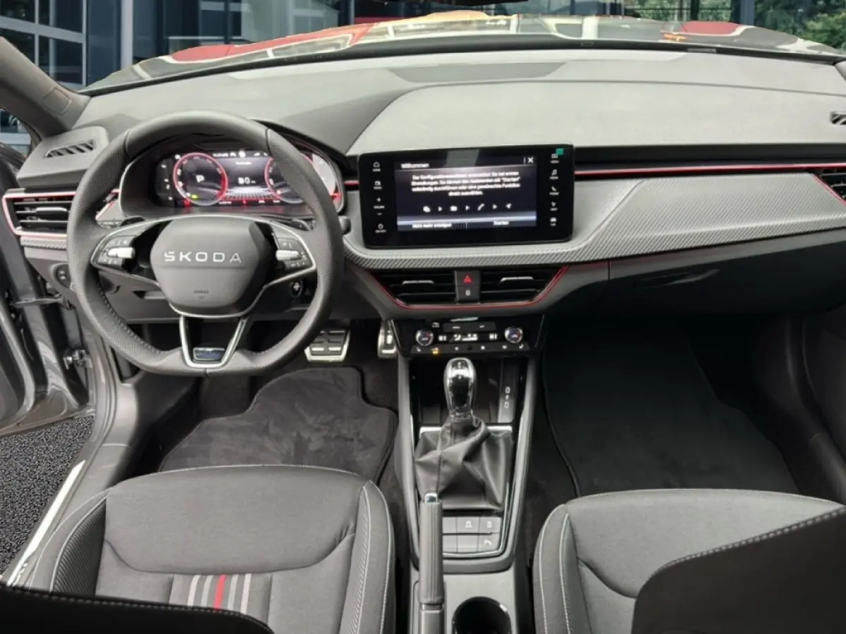 1.0 TSI DSG MONTE CARLO GLAS-DAK/CAMERA/CARPLAY/CRUISE