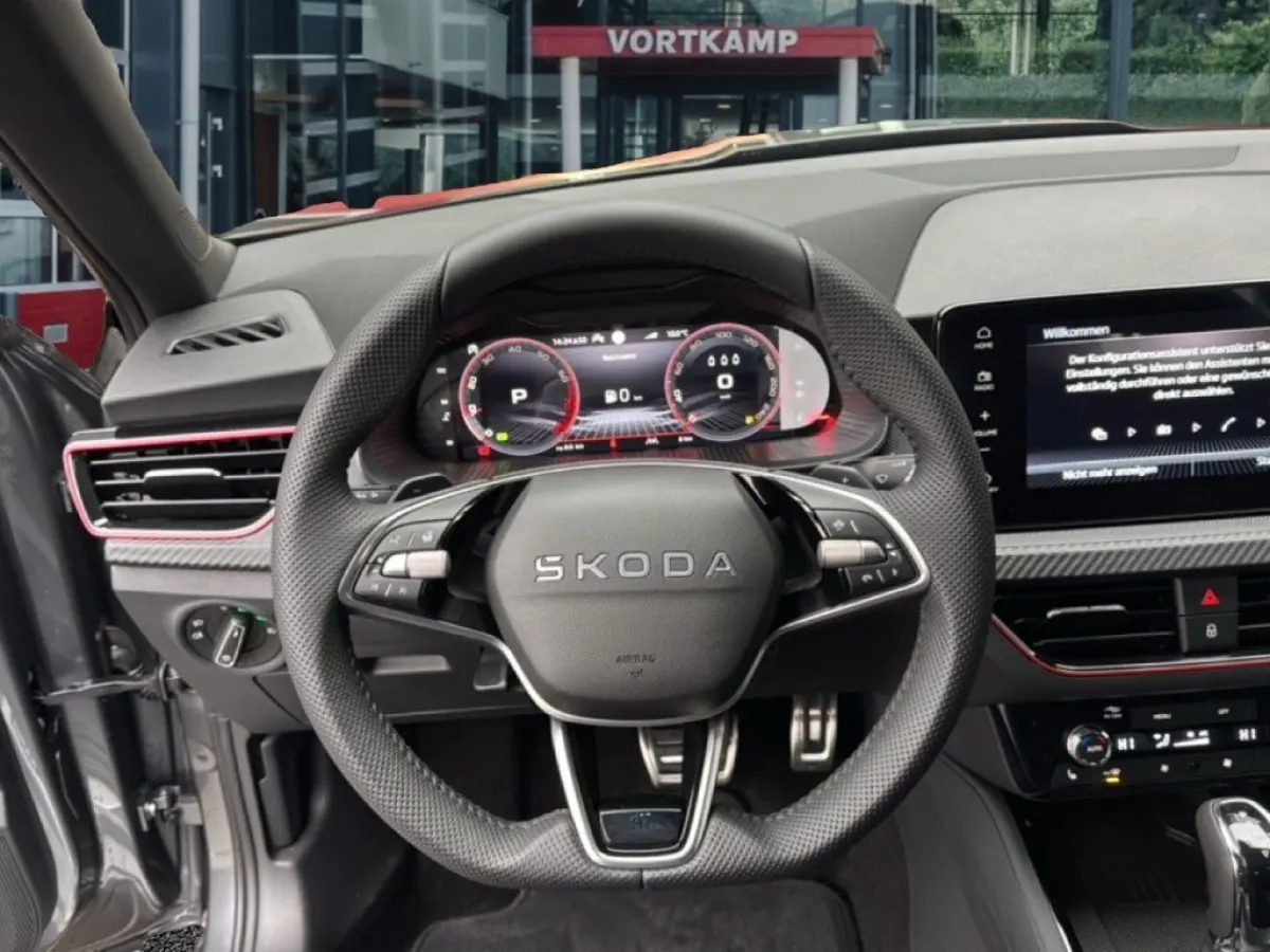 1.0 TSI DSG MONTE CARLO GLAS-DAK/CAMERA/CARPLAY/CRUISE