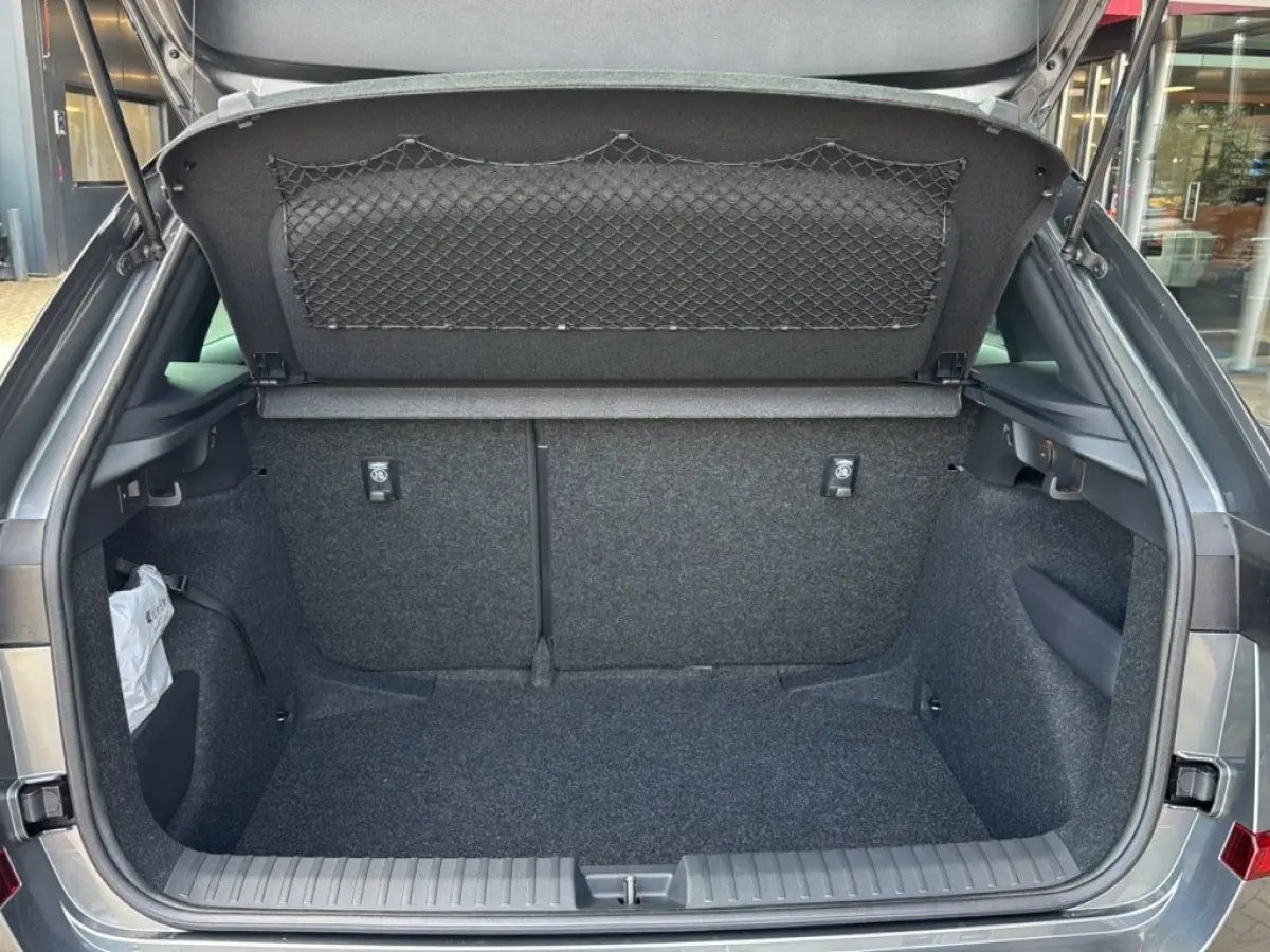 1.0 TSI DSG MONTE CARLO GLASDAK/CAMERA//NAVI/CRUISE/STOELVERW