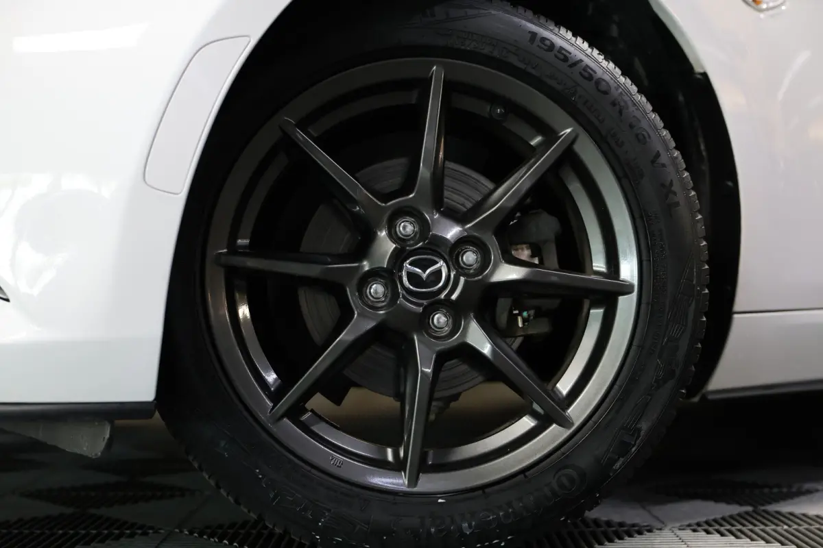 1.5 SkyActiv-G 131 GT-M BOSE LEDER NAVI KEYLESS CRUISE BT "16