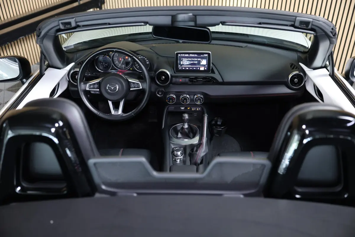 1.5 SkyActiv-G 131 GT-M BOSE LEDER NAVI KEYLESS CRUISE BT "16
