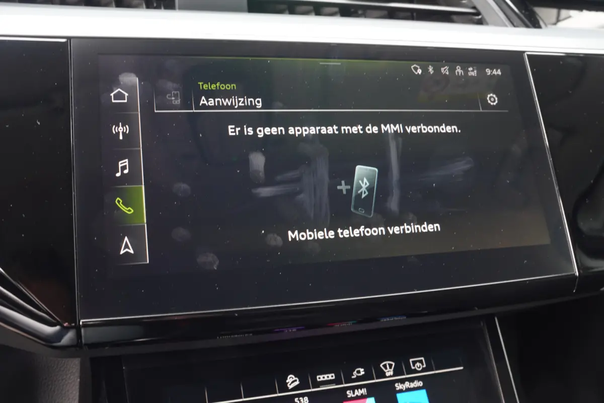 50 quattro Advanced Edition 95 kWh - LEDER - CAMERA - HEAD UP - LUCHTVERING -
