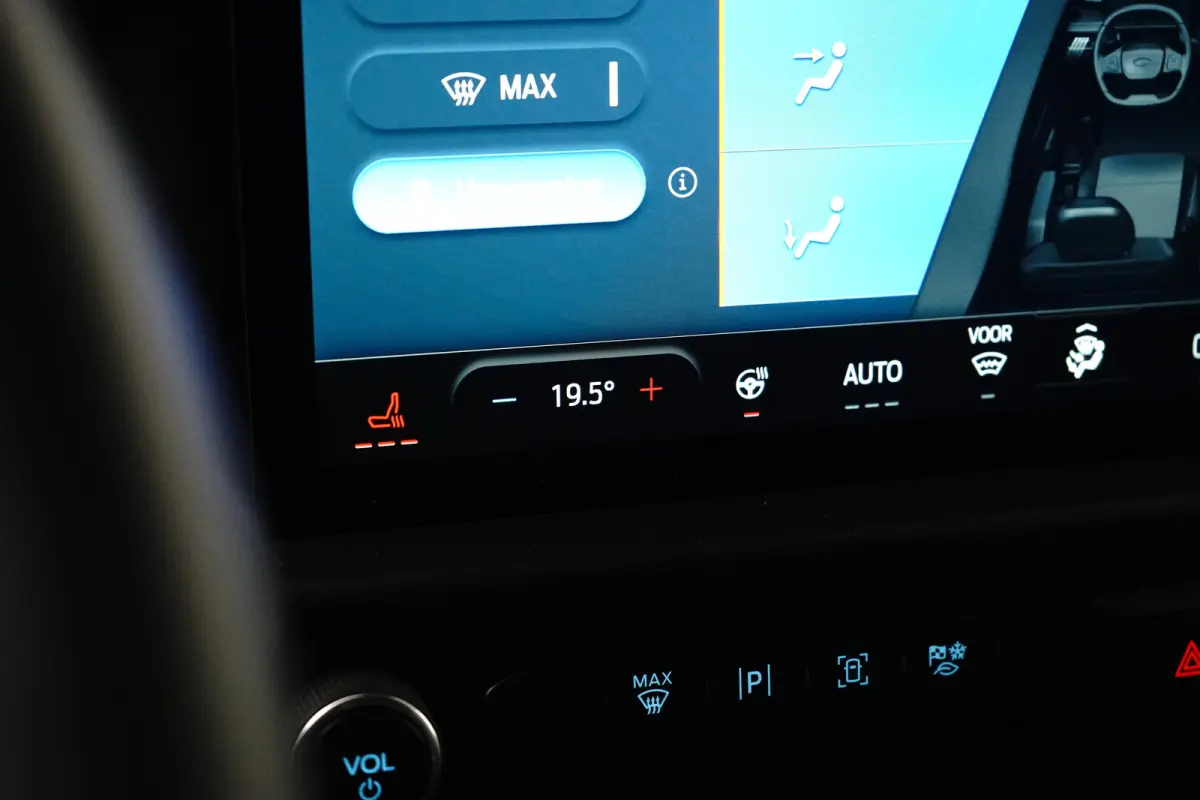 E 320 L1 RWD 71kWh 218pk | Camera | Cruise Control | Carplay |