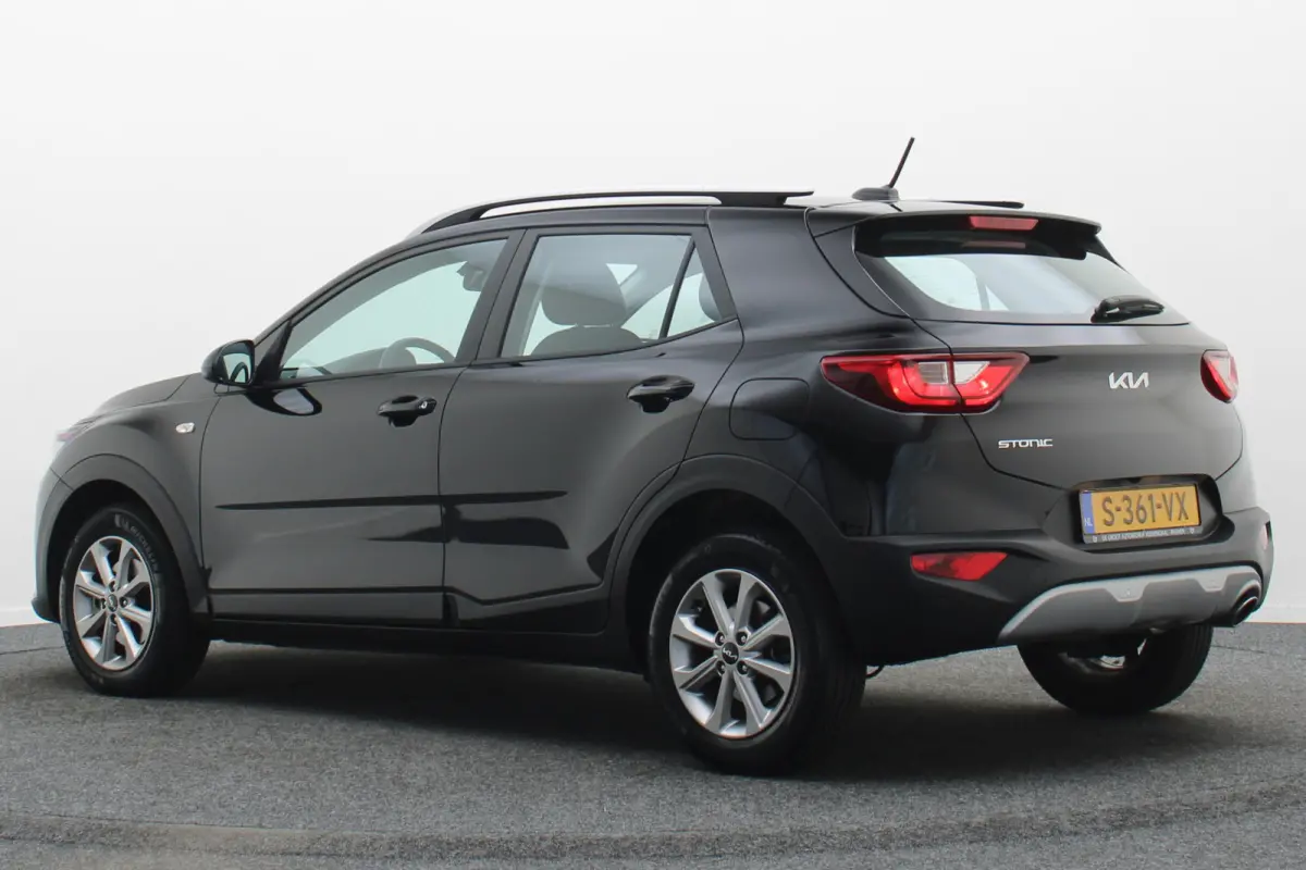 1.0 T-GDi MHEV DynamicLine Eerste Eigenaar, Airco, Camera, Cruise, Apple Carplay, DAB, PDC, 15''