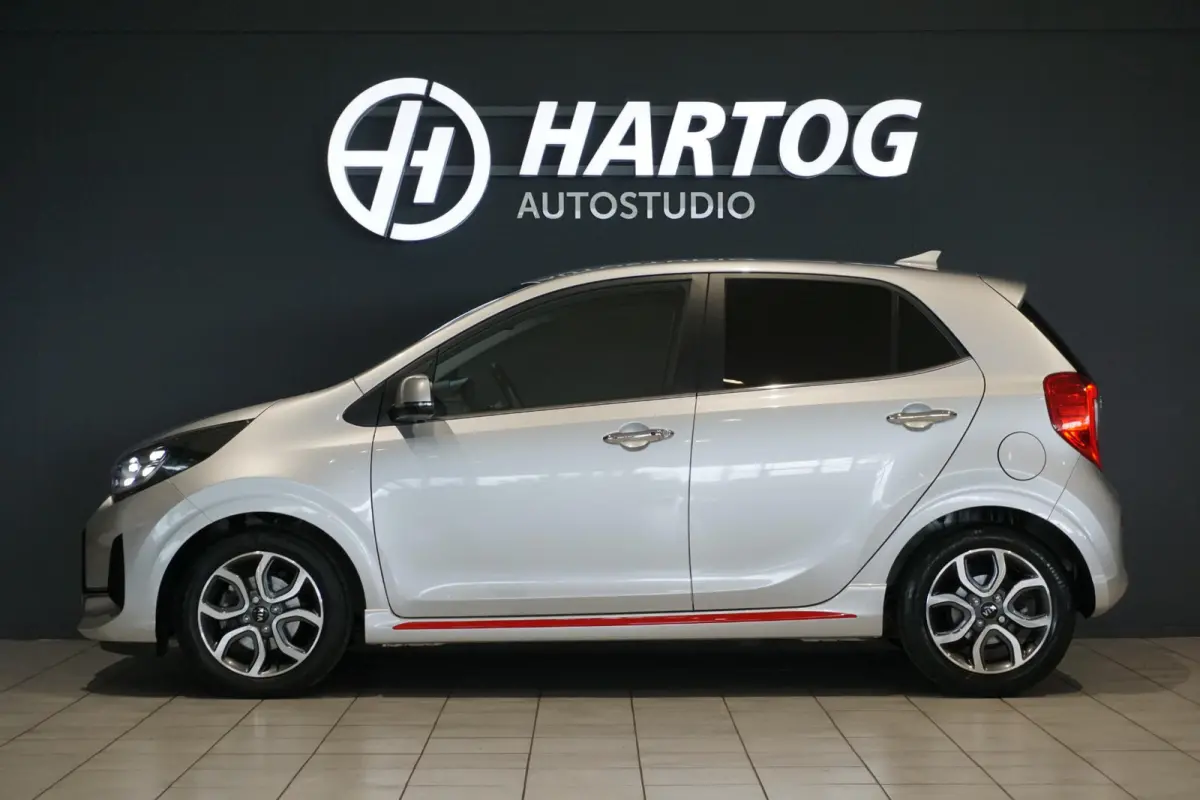 1.0 DPi GT-Line *dealer onderhouden* + CAMERA / LEDER / KEYLESS