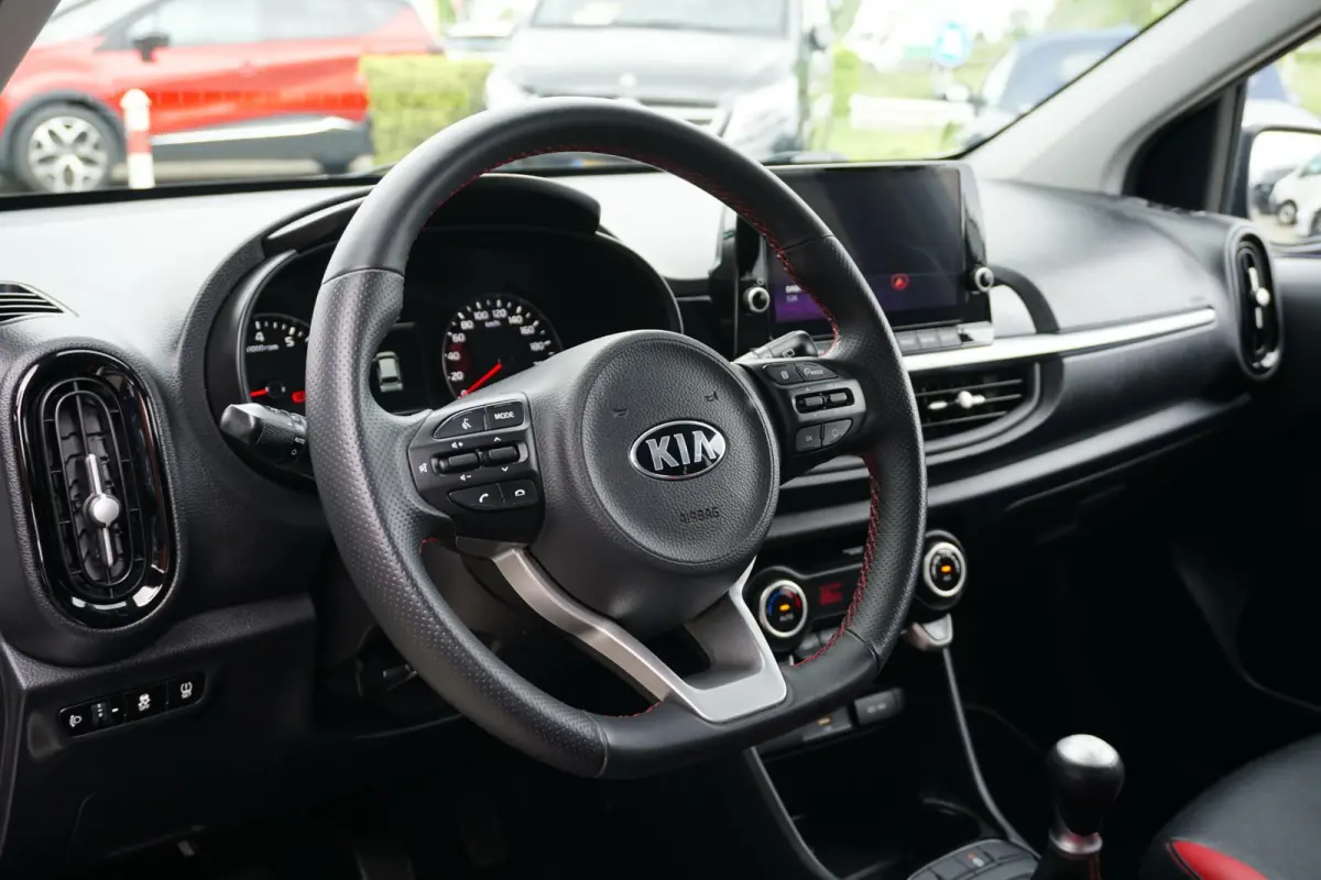 1.0 DPi GT-Line *dealer onderhouden* + CAMERA / LEDER / KEYLESS