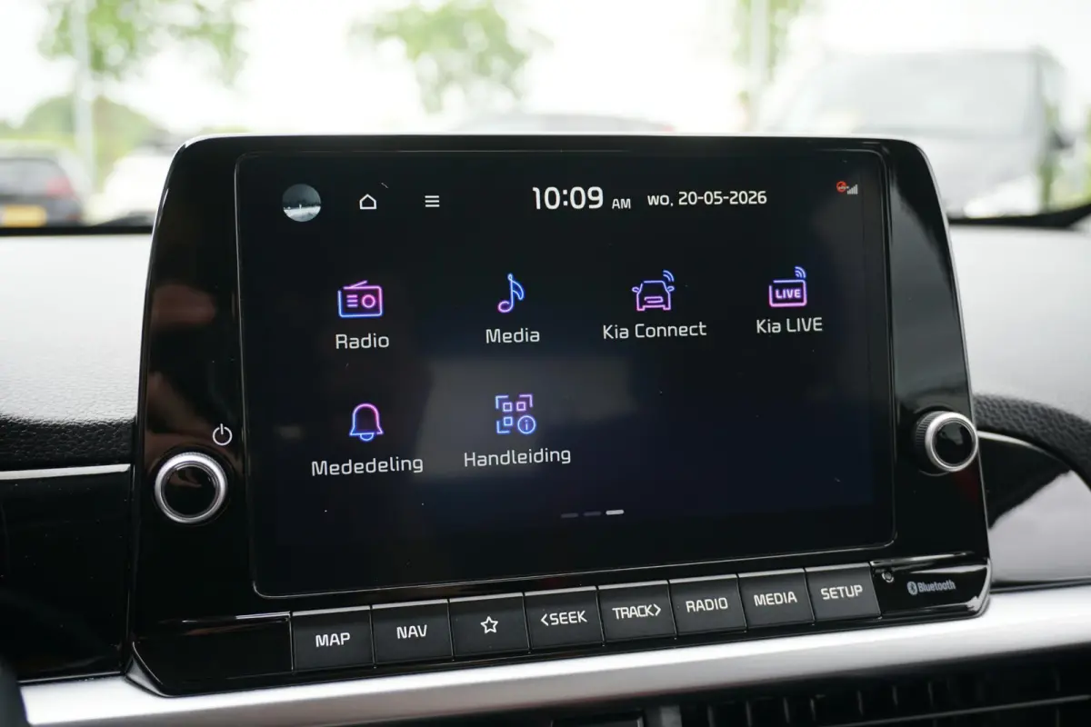 1.0 DPi GT-Line *dealer onderhouden* + CAMERA / LEDER / KEYLESS
