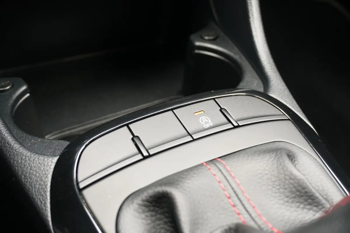 1.0 DPi GT-Line *dealer onderhouden* + CAMERA / LEDER / KEYLESS