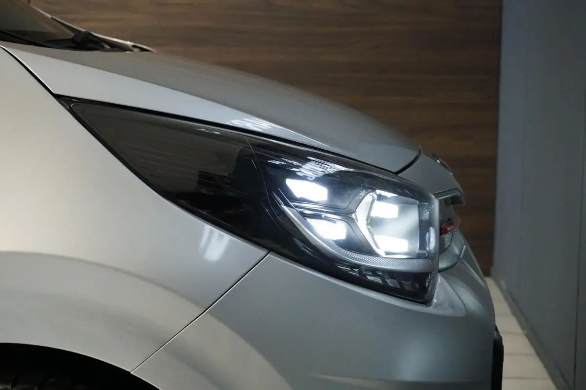 1.0 DPi GT-Line *dealer onderhouden* + CAMERA / LEDER / KEYLESS