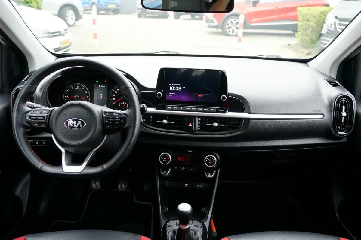 1.0 DPi GT-Line *dealer onderhouden* + CAMERA / LEDER / KEYLESS