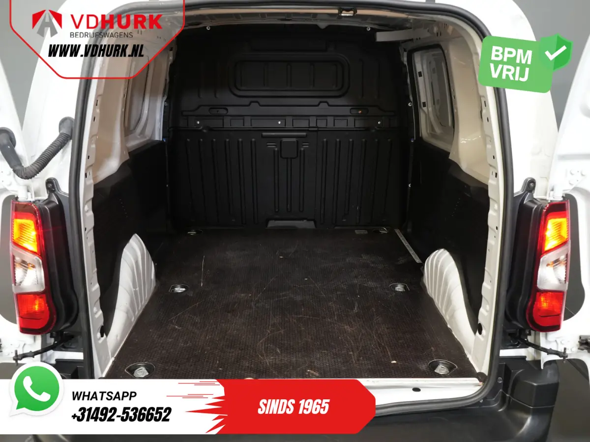 (Citroen Berlingo) 1.2 PureTech 110 pk BENZINE Airco/ Cruise/ DAB