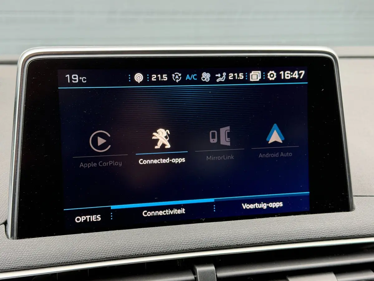 1.6 e-THP 7p. LED Carplay 360 Camera Keyless