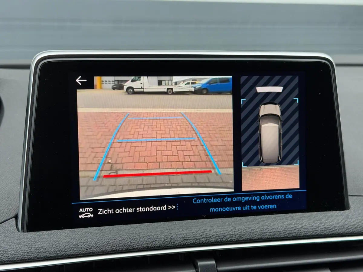 1.6 e-THP 7p. LED Carplay 360 Camera Keyless