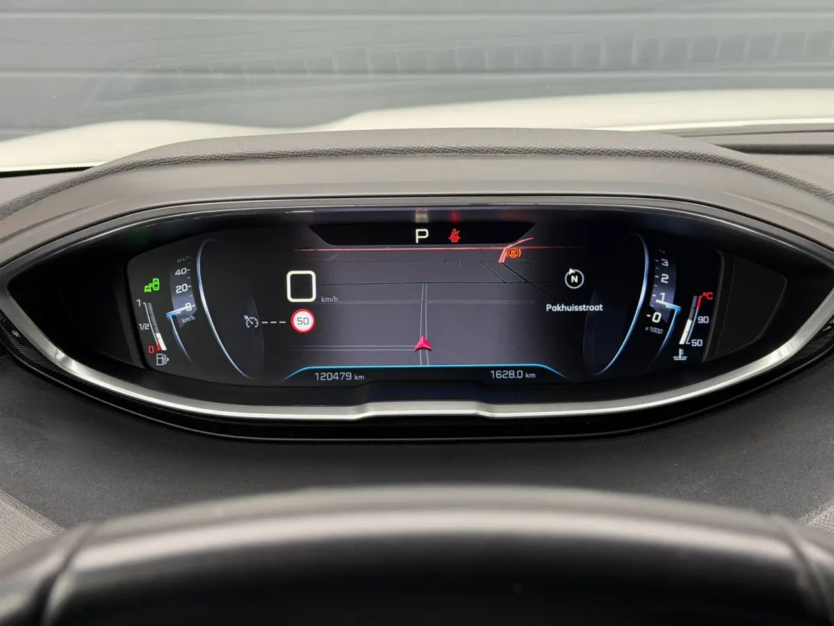 1.6 e-THP 7p. LED Carplay 360 Camera Keyless