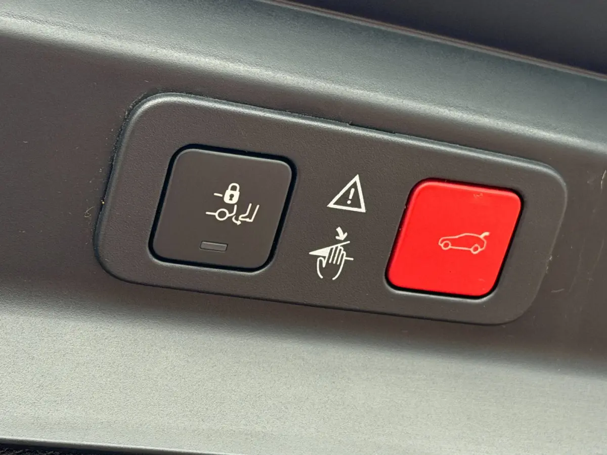 1.6 e-THP 7p. LED Carplay 360 Camera Keyless