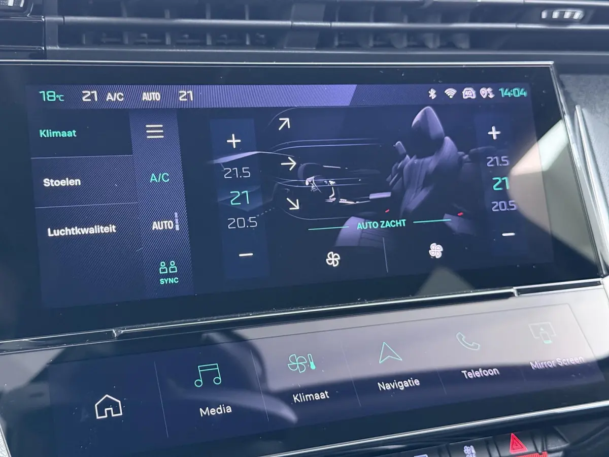 Allure Pack Business 130pk | Navigatie | AGR Bestuurdersstoel | Stoelverwarming | Automatische airco | Cruise control adaptief | Camera rondom | Apple Carplay en Android auto draadloos