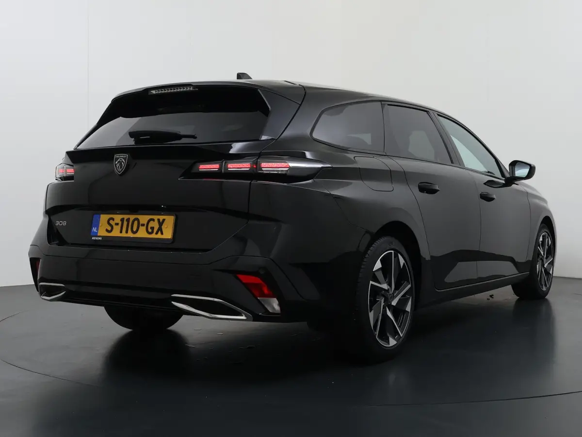 Allure Pack Business 130pk | Navigatie | AGR Bestuurdersstoel | Stoelverwarming | Automatische airco | Cruise control adaptief | Camera rondom | Apple Carplay en Android auto draadloos