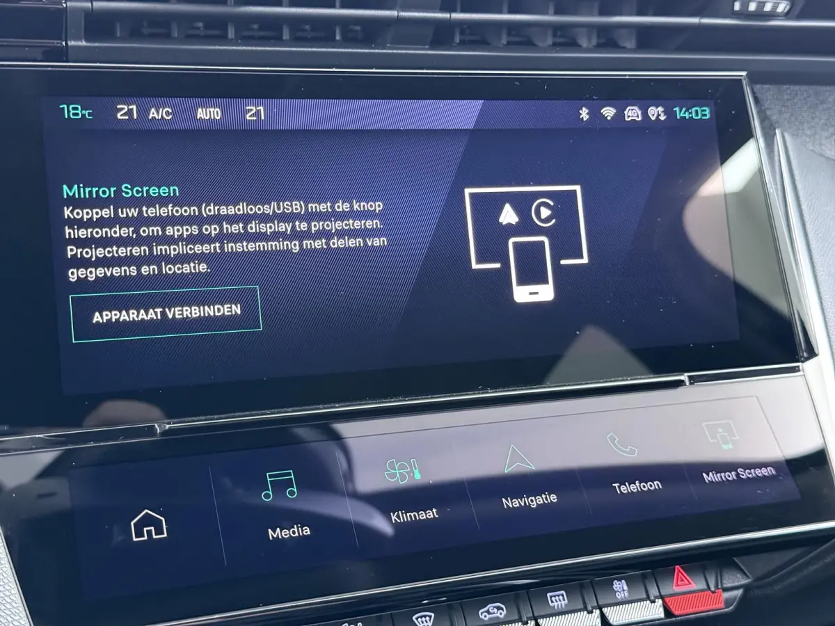Allure Pack Business 130pk | Navigatie | AGR Bestuurdersstoel | Stoelverwarming | Automatische airco | Cruise control adaptief | Camera rondom | Apple Carplay en Android auto draadloos