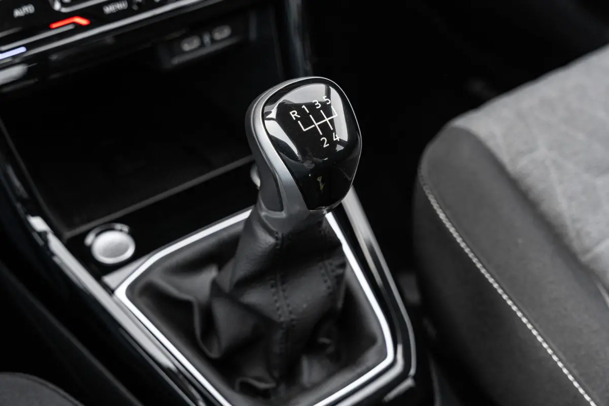 1.0 TSI 95pk Life Edition | Navigatie | App Connect | Clima | Stoelverwarming | Achteruitrijcamera