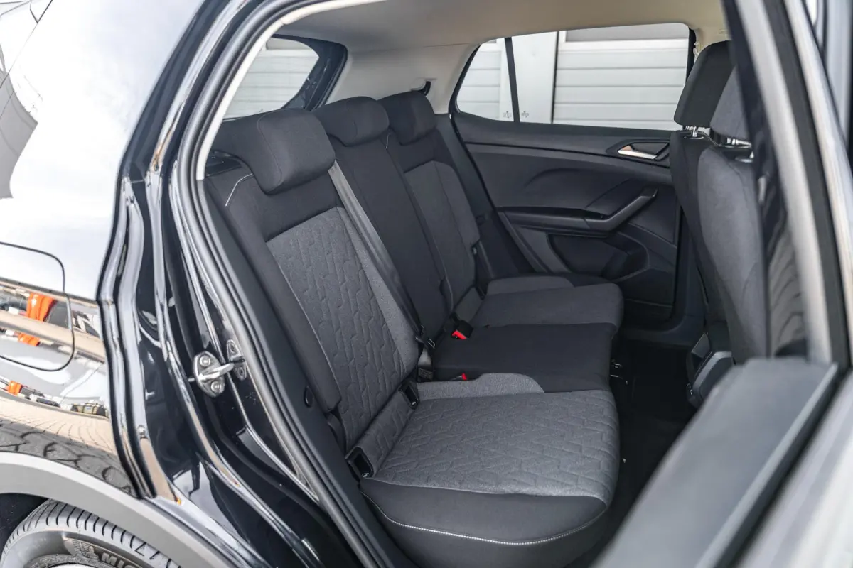1.0 TSI 95pk Life Edition | Navigatie | App Connect | Clima | Stoelverwarming | Achteruitrijcamera