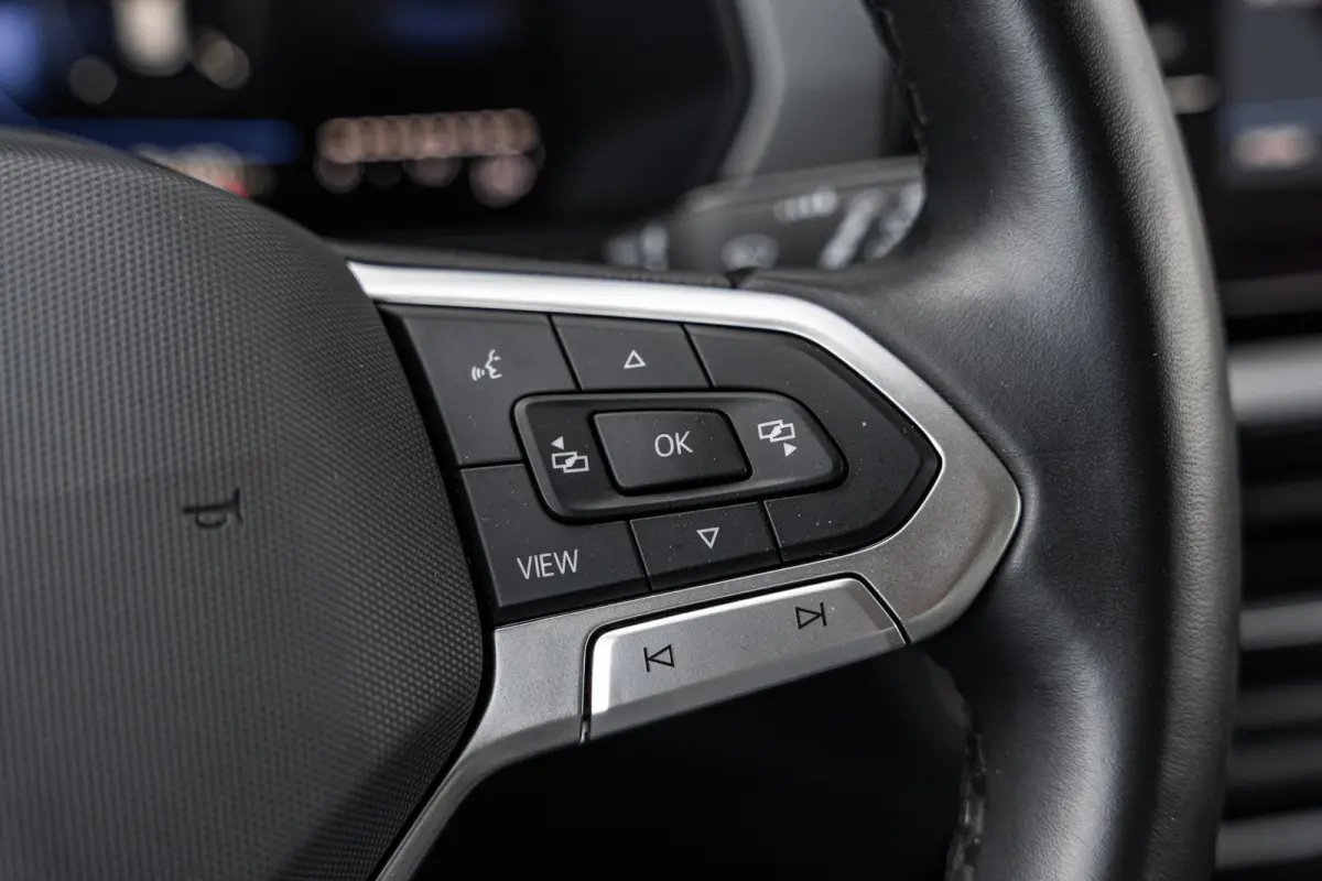 1.0 TSI 95pk Life Edition | Navigatie | App Connect | Clima | Stoelverwarming | Achteruitrijcamera