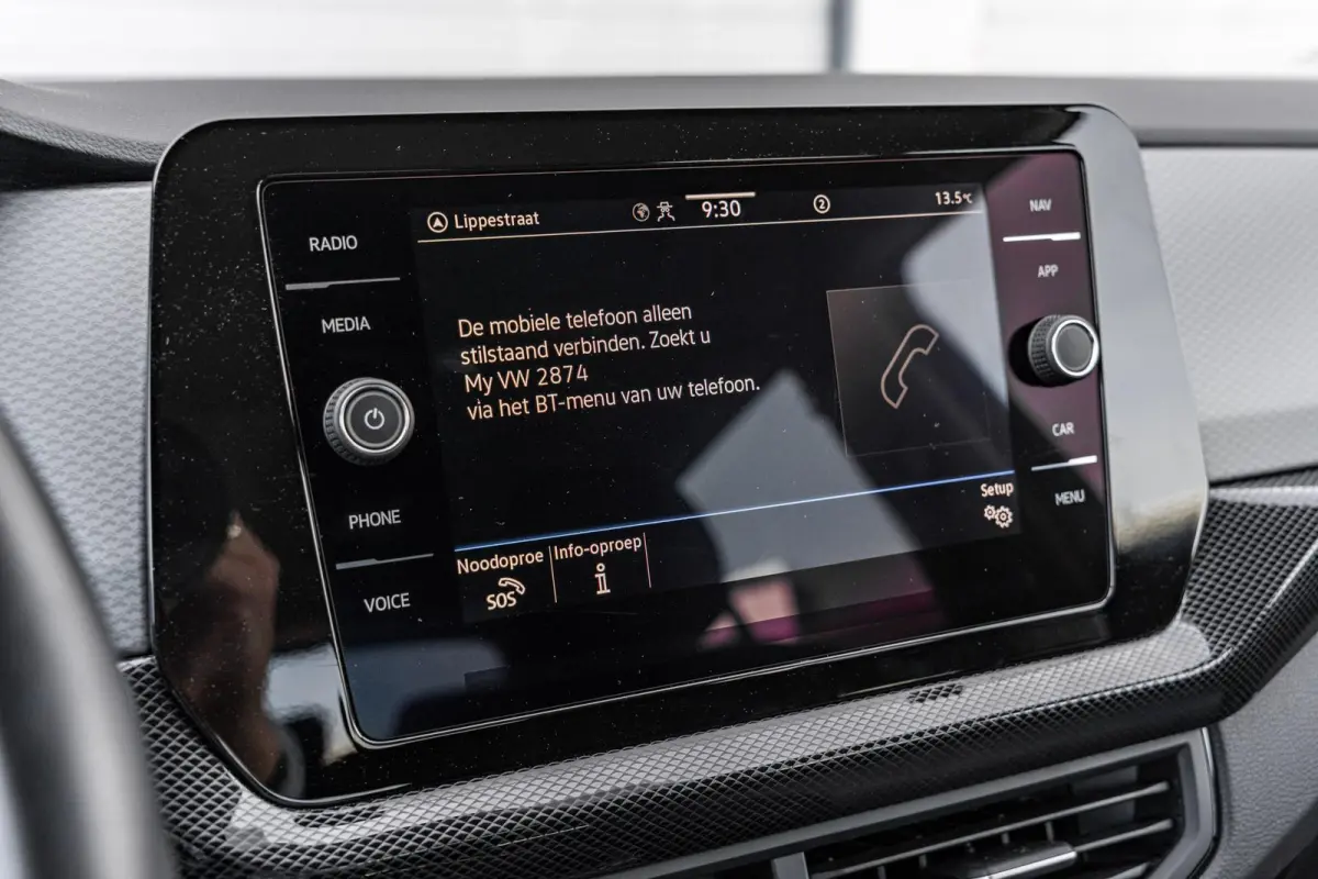 1.0 TSI 95pk Life Edition | Navigatie | App Connect | Clima | Stoelverwarming | Achteruitrijcamera