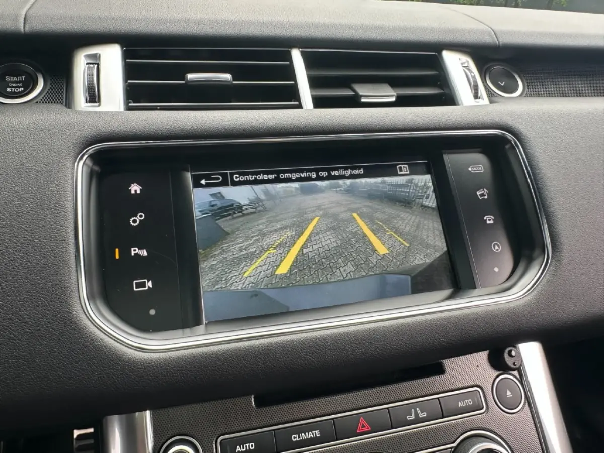 3.0 TDV6 HSE Dynamic 2016 *Pano *Cruise *22inch *Meridian *Luchtvering
