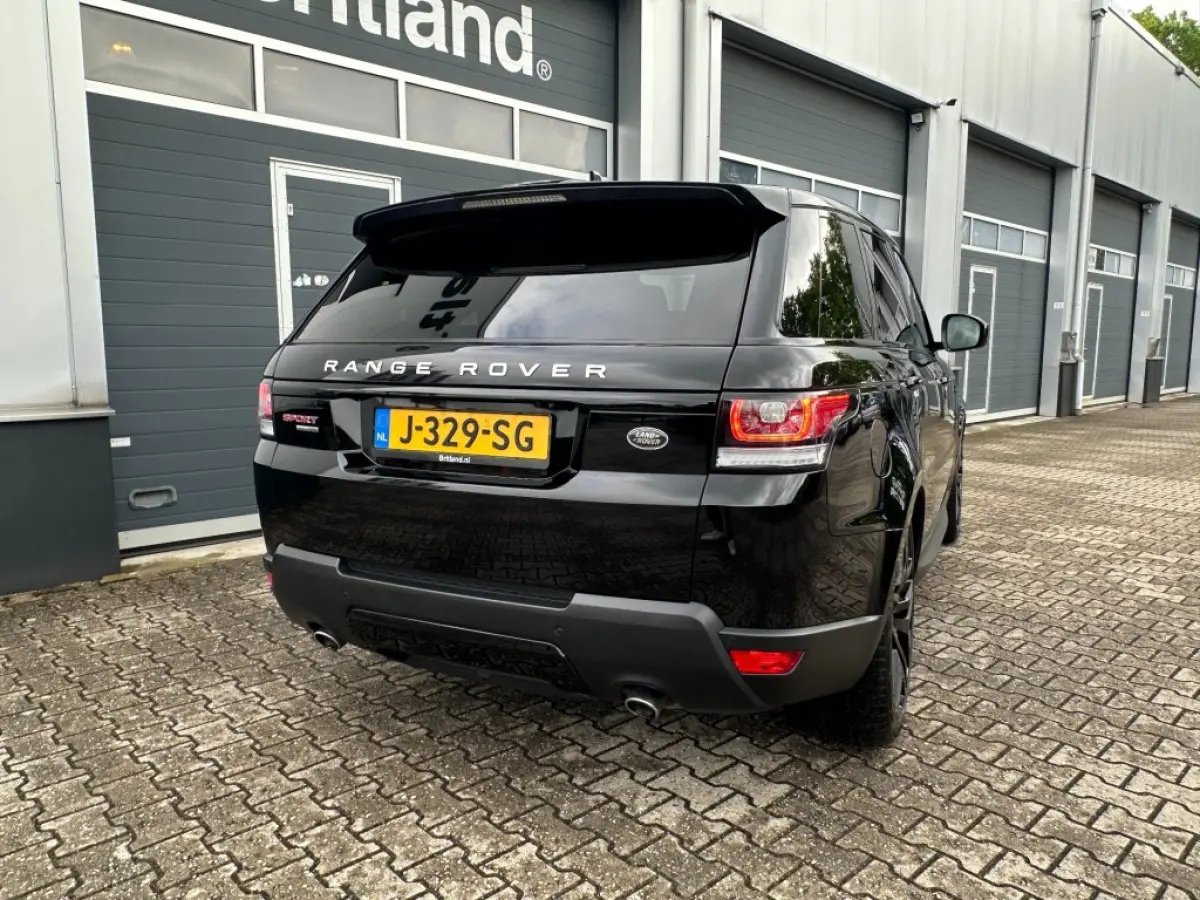 3.0 TDV6 HSE Dynamic 2016 *Pano *Cruise *22inch *Meridian *Luchtvering