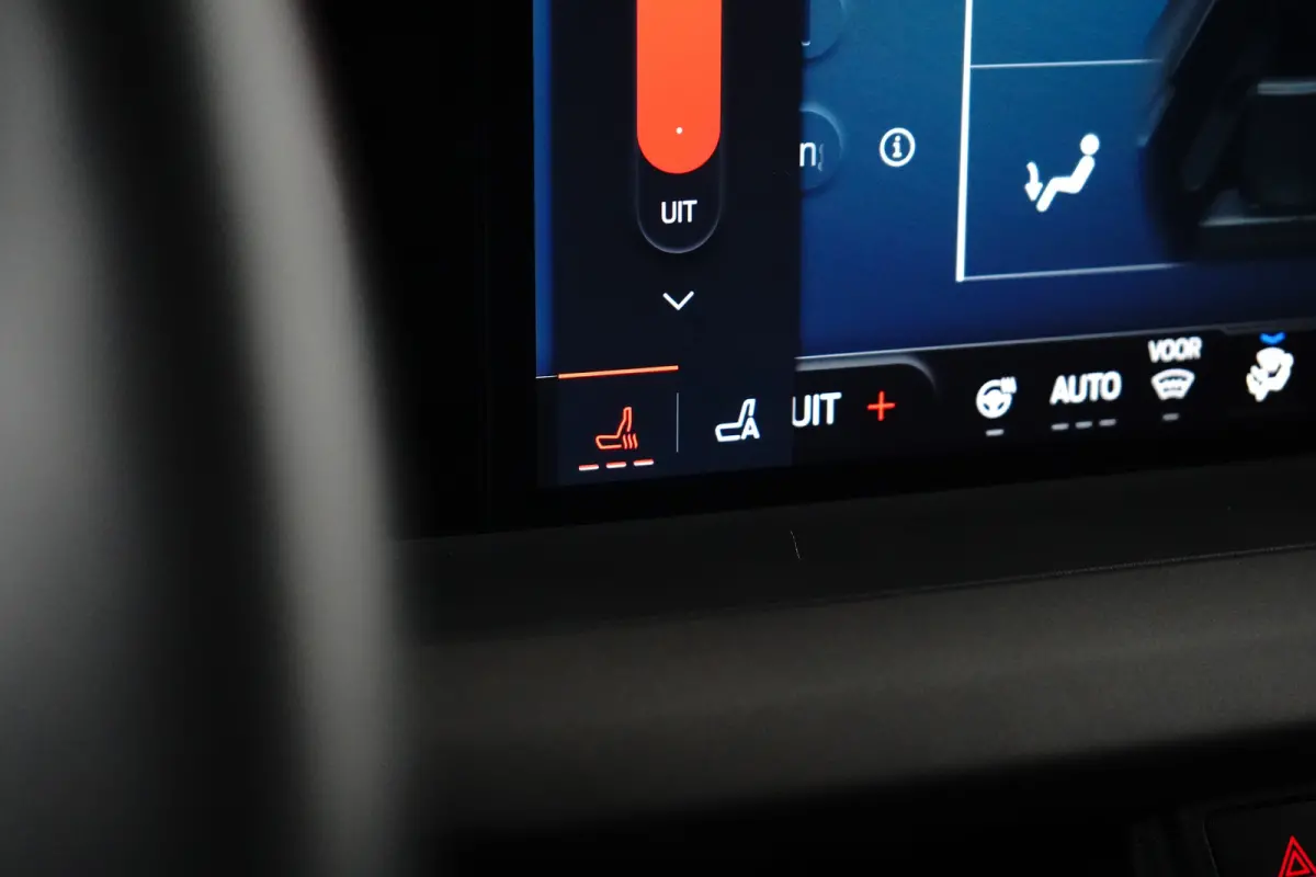 BEV Limited 44 kWh | Direct Rijden! | Stoelverwarming | Camera