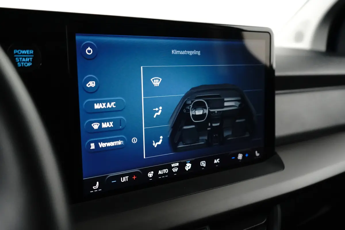 BEV Limited 44 kWh | Direct Rijden! | Stoelverwarming | Camera