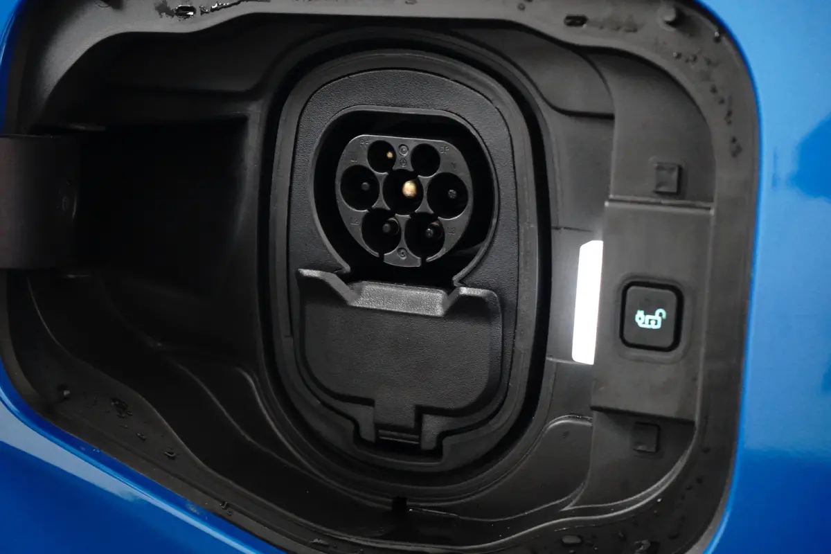BEV Limited 44 kWh | Direct Rijden! | Stoelverwarming | Camera