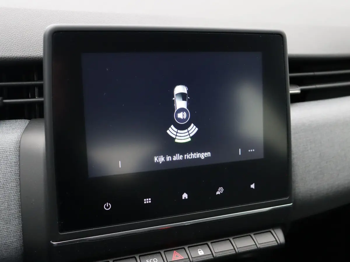 E-Tech Full Hybrid 145pk Evolution | Parkeersensoren achter | Apple carplay |