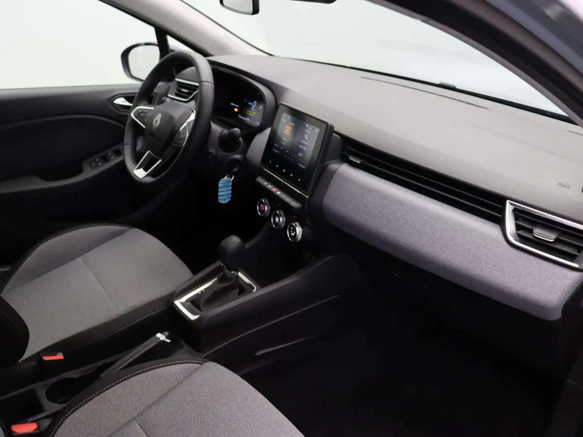 E-Tech Full Hybrid 145pk Evolution | Parkeersensoren achter | Apple carplay |
