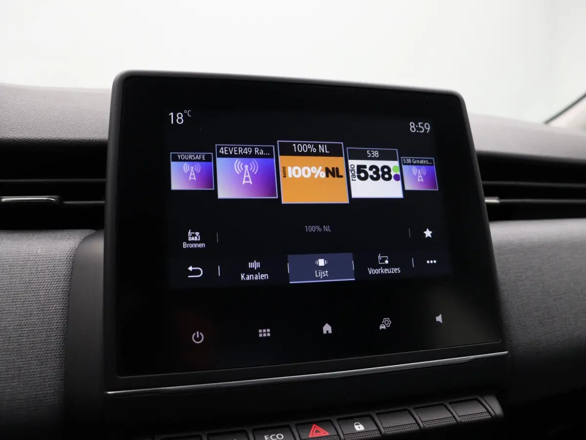 E-Tech Full Hybrid 145pk Evolution | Parkeersensoren achter | Apple carplay |