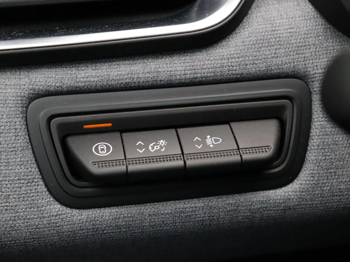 E-Tech Full Hybrid 145pk Evolution | Parkeersensoren achter | Apple carplay |