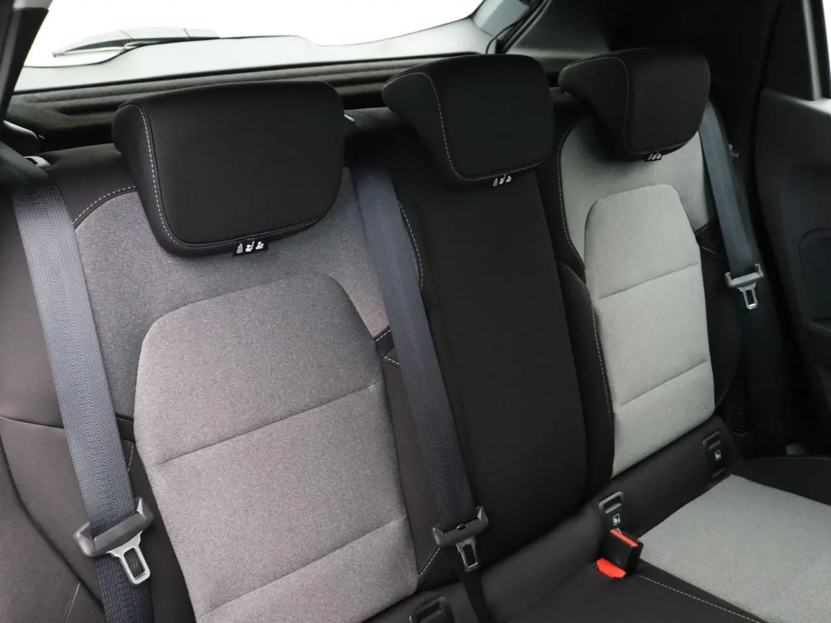 E-Tech Full Hybrid 145pk Evolution | Parkeersensoren achter | Apple carplay |