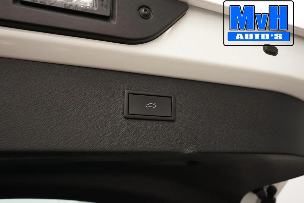 1.4 PHEV VZ Performance|PANO|STUUR.VERW|SOH100%