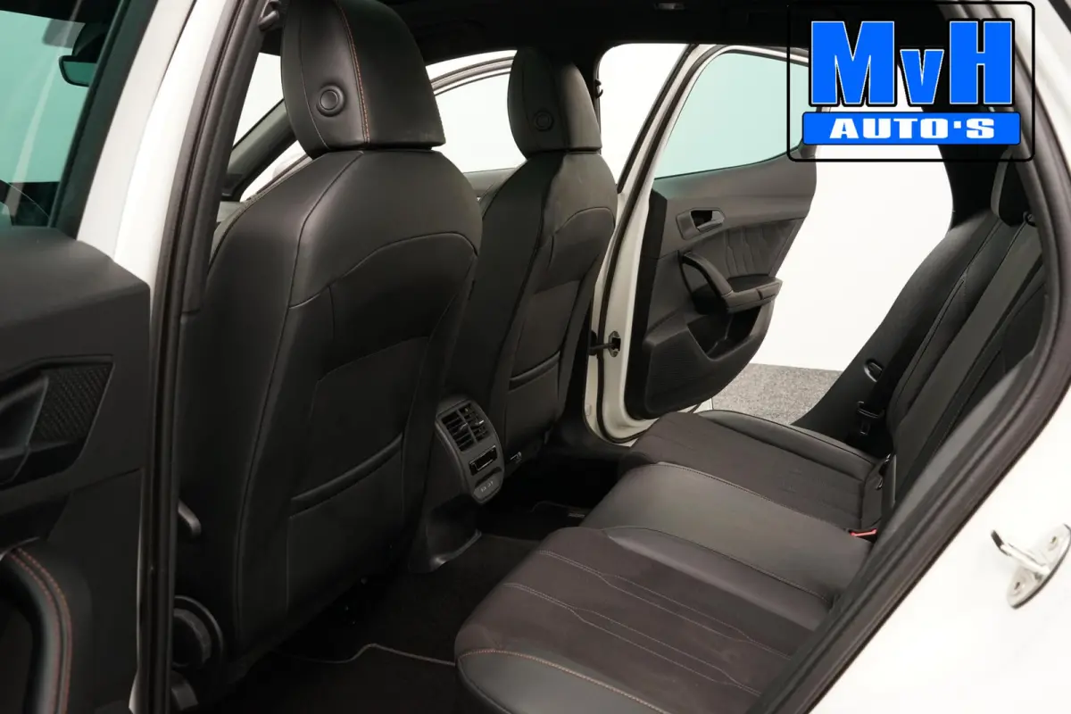 1.4 PHEV VZ Performance|PANO|STUUR.VERW|SOH100%