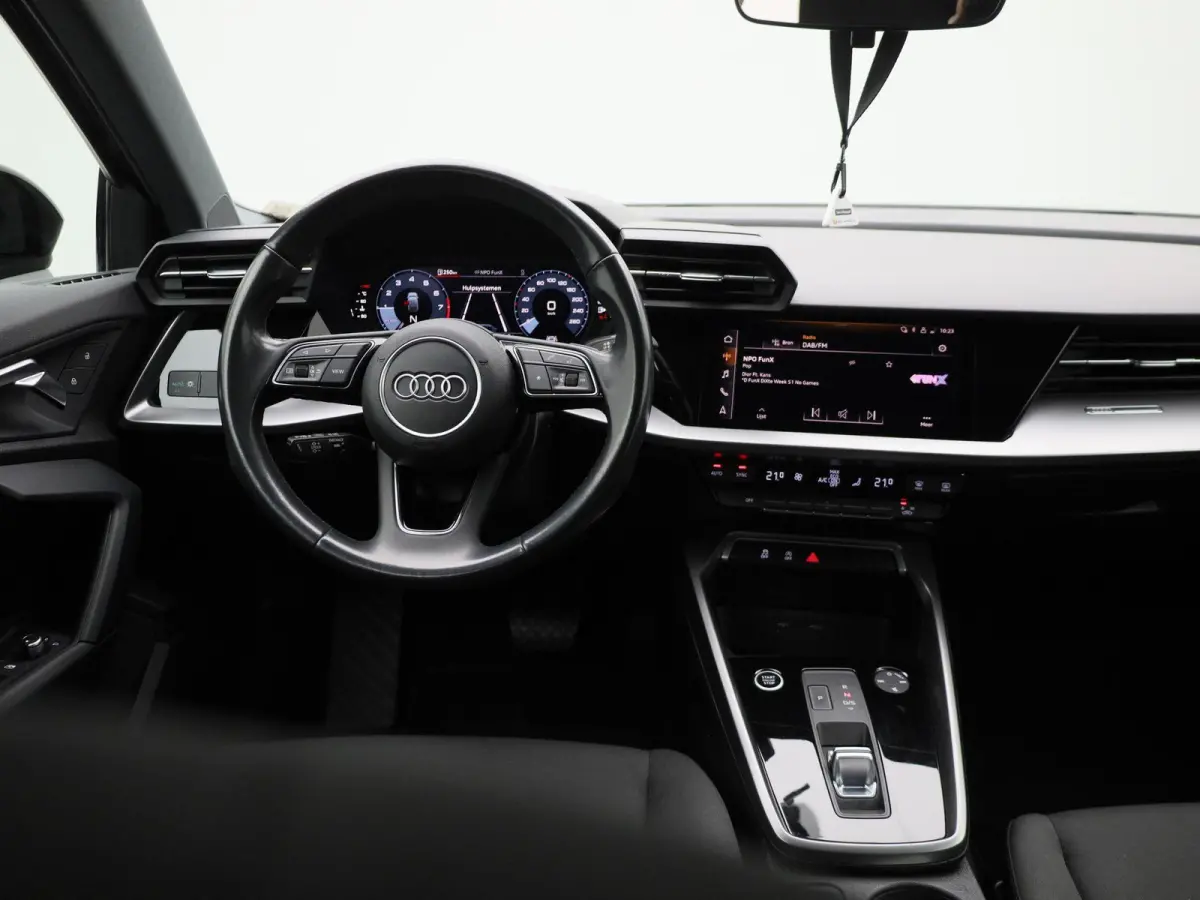 30 TFSI Pro Line 110 PK | Automaat | Climate Control | Cruise Control | Apple Carplay | Android Auto | Lichtmetalen velgen |