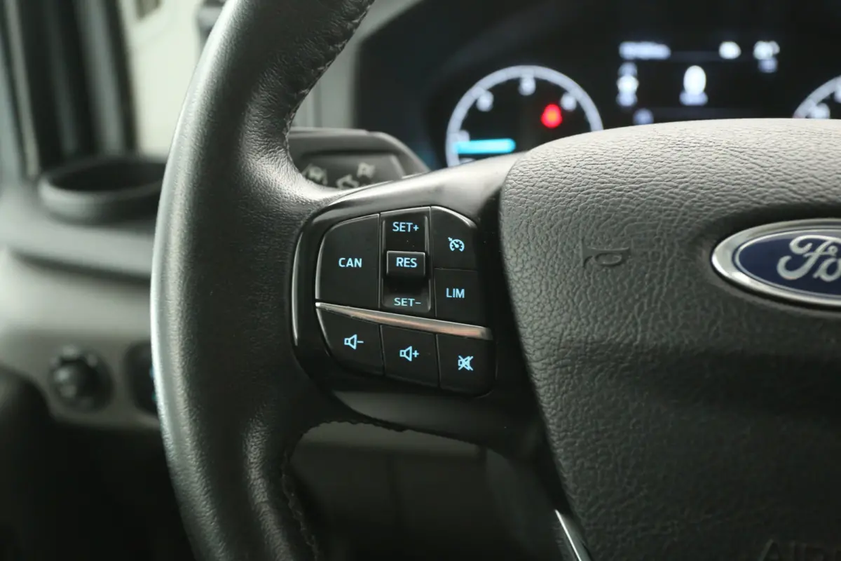 2.0 TDCI L2H2 | Airco | Cruise | 3 Zits | Carplay | Camera | Parkeersens.