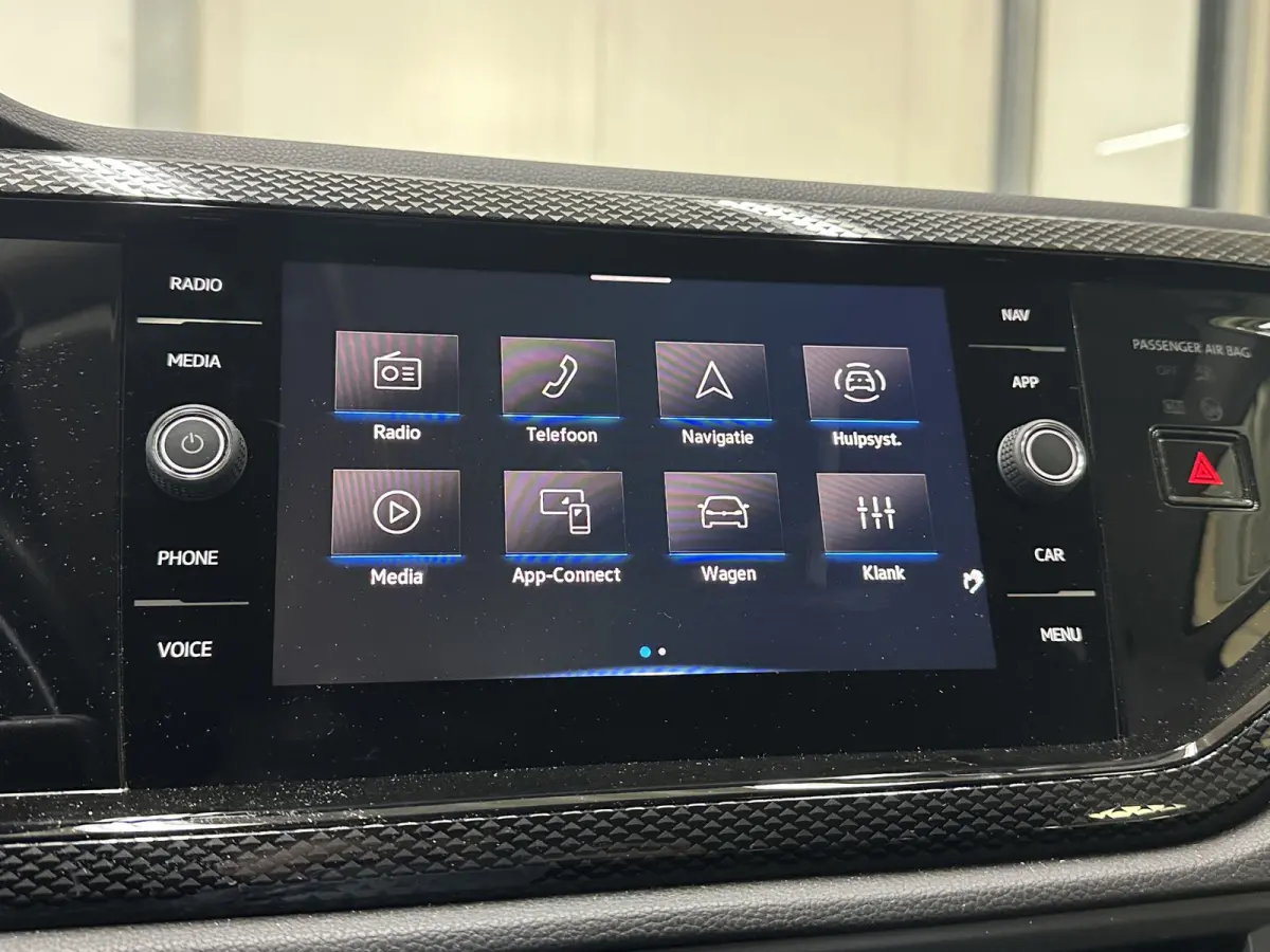 1.0 TSI Life Edition 95 pk Apple | Clima | Carplay/Android Auto| LED | Camera |