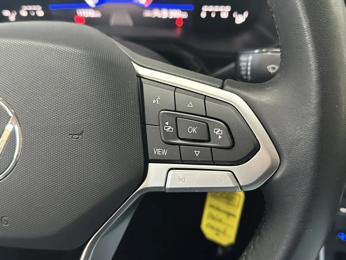 1.0 TSI Life Edition 95 pk Apple | Clima | Carplay/Android Auto| LED | Camera |