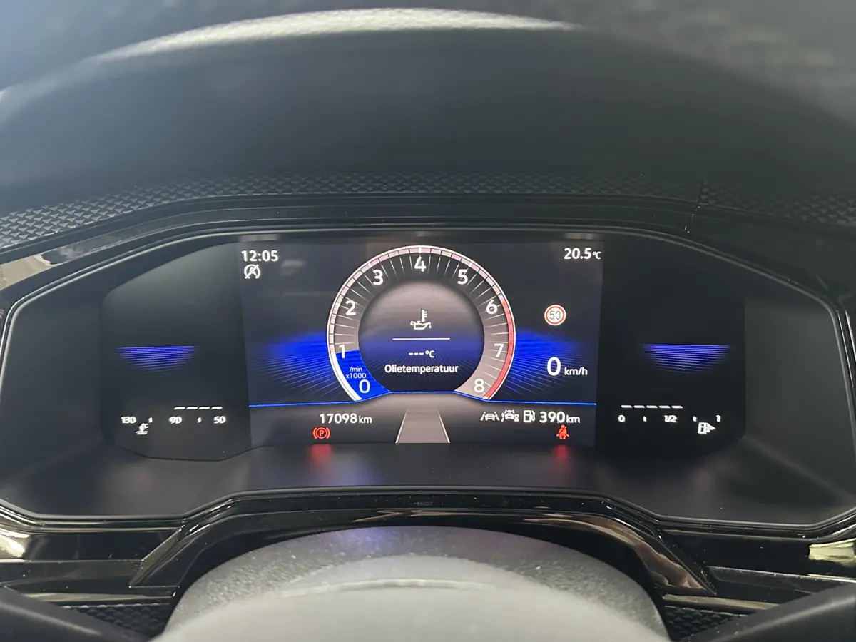 1.0 TSI Life Edition 95 pk Apple | Clima | Carplay/Android Auto| LED | Camera |